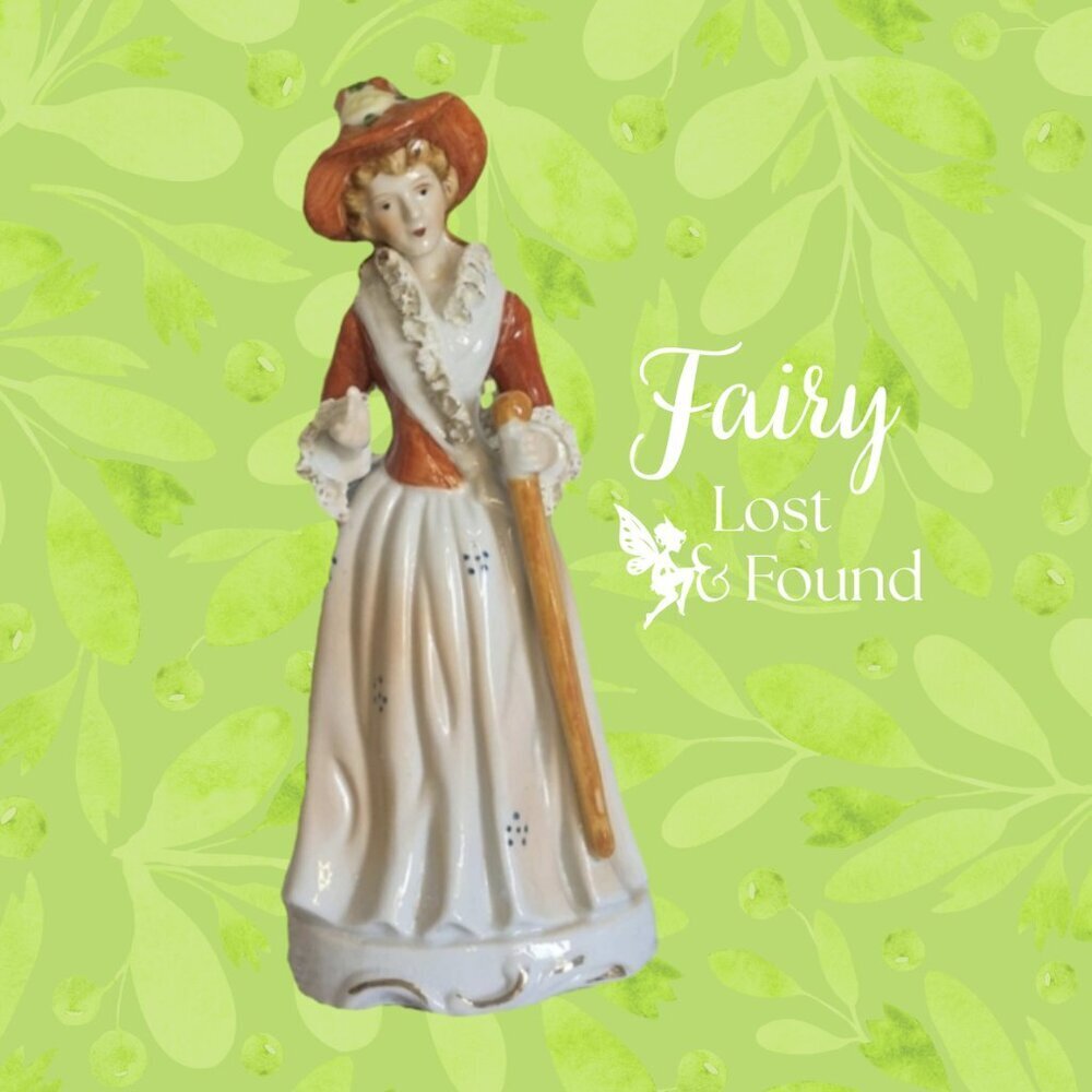 Vintage Taïwan Porcelain Figurine Orange